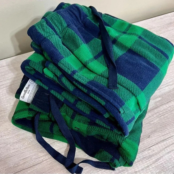 Goodfellow & Co Plaid Microfleece Pajama Pants - Picture 4 of 6